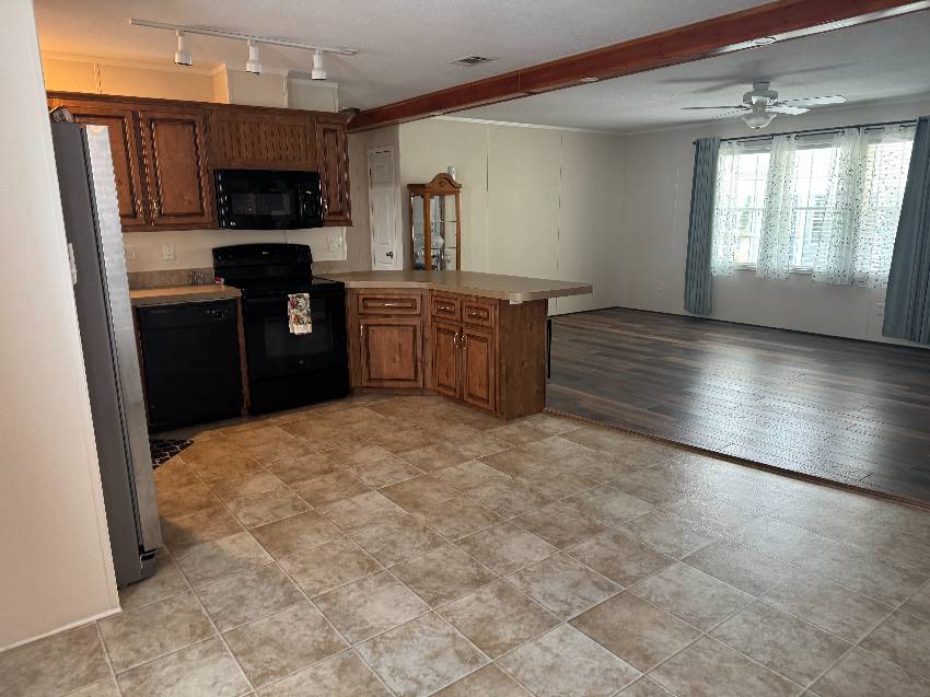 38040 Woodgate Lane a Zephyrhills, FL Mobile or Manufactured Home for Sale